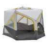 Bass Pro Shops® 4-Person Hub Tent